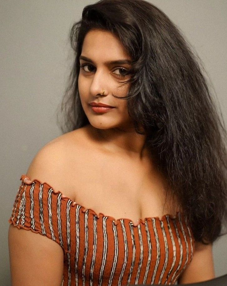 model Call Girls in Allahabad